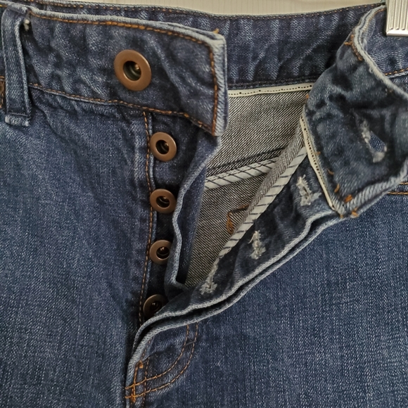 Free People Frayed Hem Jean Shorts Button Fly - Picture 4 of 5